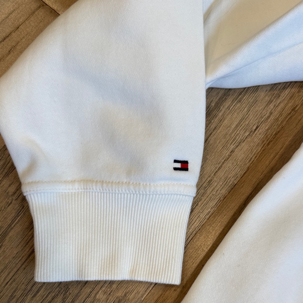 Tommy Hilfiger White Zip-Up Sweater with Red and Black Stripes - Picture 6 of 12